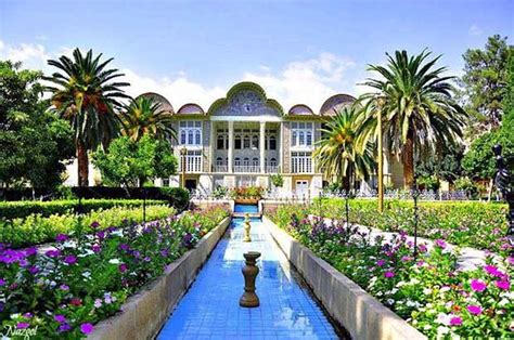 O Jardim do Eram: Uma Ópera de Flores e História na Cidade Fantasma de Shiraz!