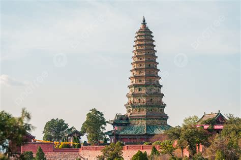 O Templo de Guangsheng: Um Tesouro Arquitetônico com um Toque Misterioso!